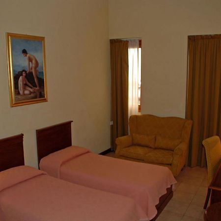 Certosa Hotel Milán Exterior foto