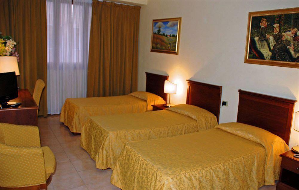 Certosa Hotel Milán Exterior foto
